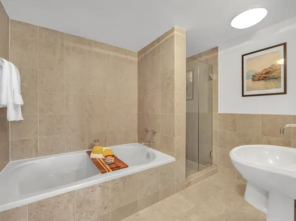 1485 5th Avenue image 12 of 24