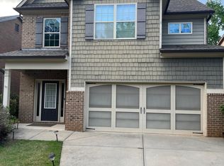 140 Putters Dr, Athens, GA 30607