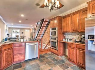 132 S Potomac St, Baltimore, MD 21224