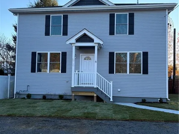 182 Avenue C #S6, Woonsocket, RI 02895