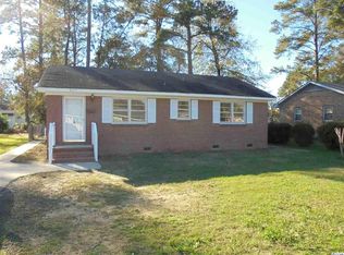 805 Myrtle St, Mullins, SC 29574