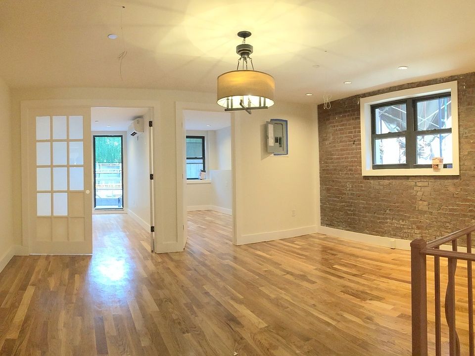 1st image of 10 W 128th St #1