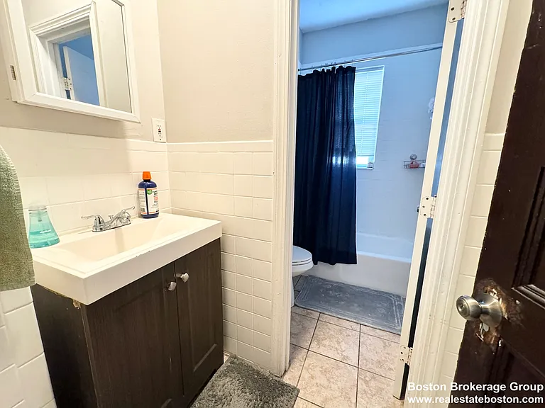 692 Columbia Rd #3 — Photo 9