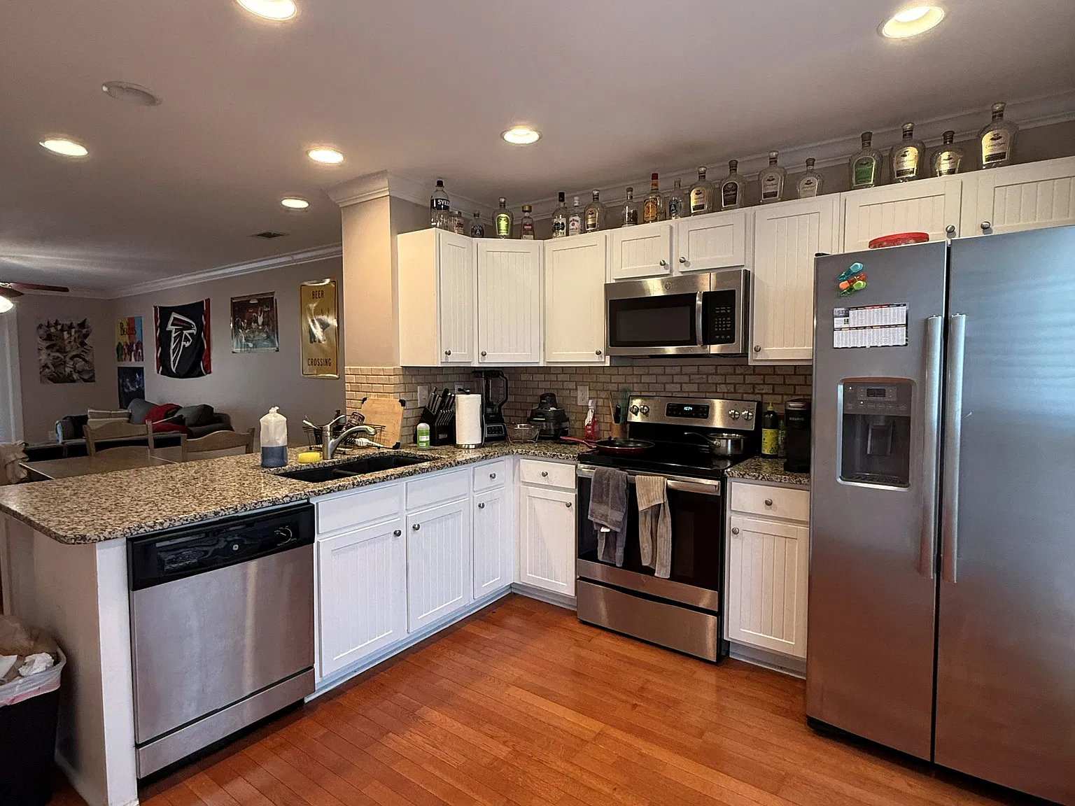 2 bed, 2.5 bath, 1168 sqft, $1,700 — Photo 3