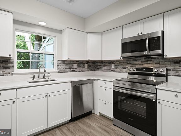 4th image of 2743 Red Lion Pl