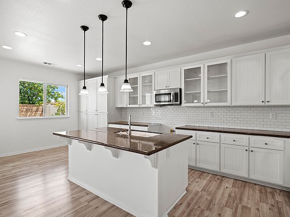 3rd image of 37914 Big Rock Dr