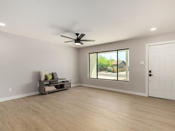 3rd image of 2416 N 72nd Pl