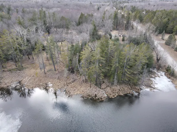 Chris Rd, Barton City, MI 48705