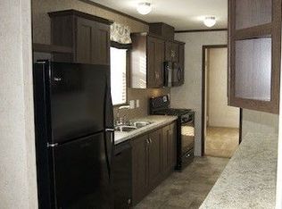 12885 Barry Ln, Wayland, MI 49348