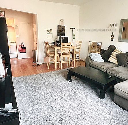 3rd image of 182 Amity St APT 4