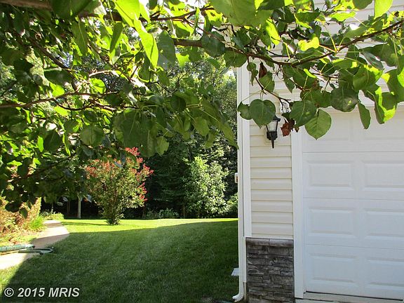 2nd image of 28 Dayton Cir