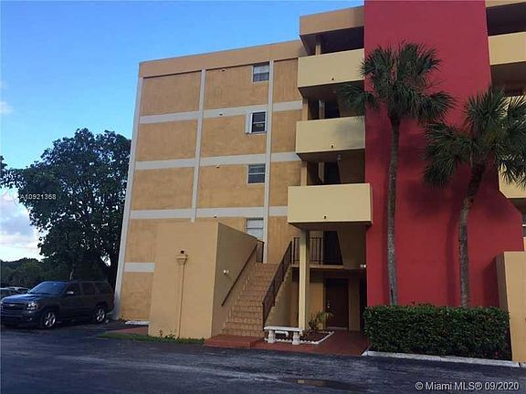2nd image of 9170 Fontainebleau Blvd APT 101