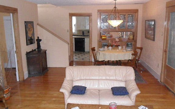 3rd image of 601 Spruce Ave