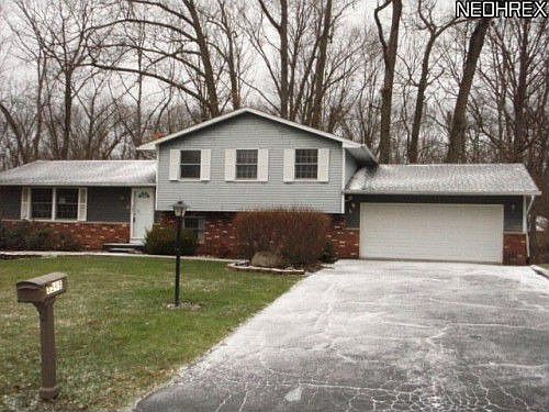 1st image of 8595 Carriage Hill Dr NE