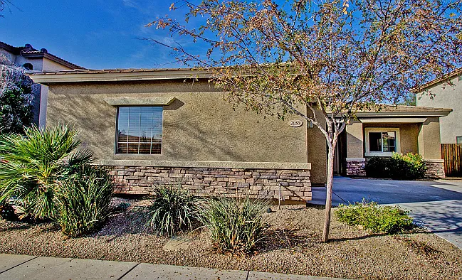 2050 N Arbor Ln — Photo 12