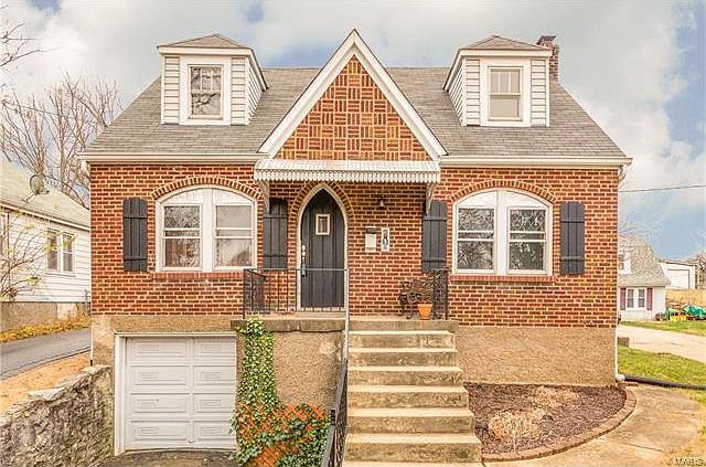 1st image of 5616 Maxwell Ave