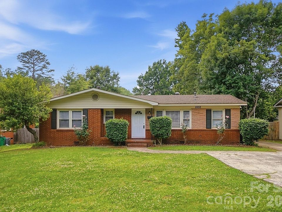 1st image of 2032 Eastway Dr