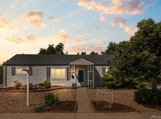 707 Uvalda St, Aurora, CO 80011