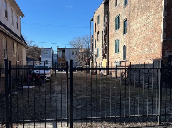 8028 S Ellis Ave, Chicago, IL 60619