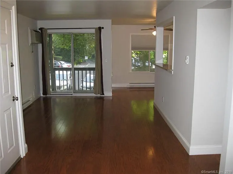20 E Pembroke Rd #71 — Photo 5