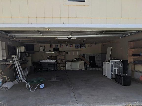 5th image of 16051 S Red Rock Ln