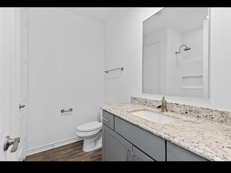 3249 Real St #B — Photo 18