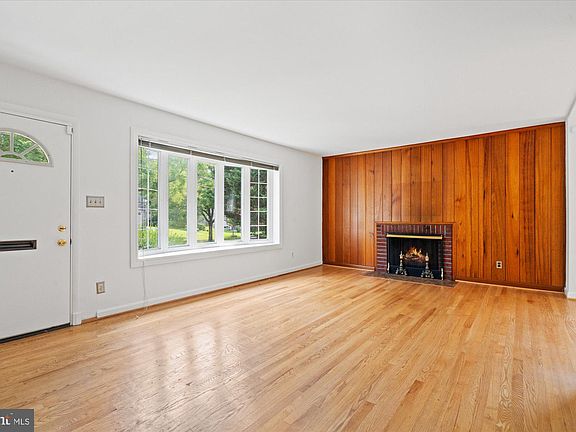 4th image of 6207 Kirby Rd