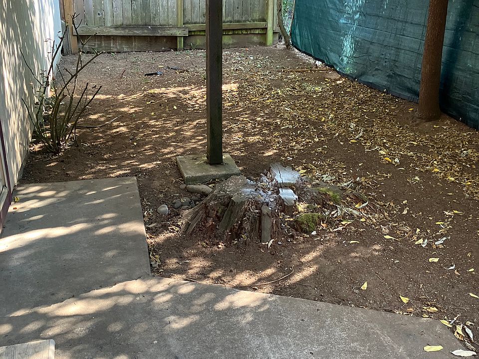 1st image of 3311 E 18th St #11