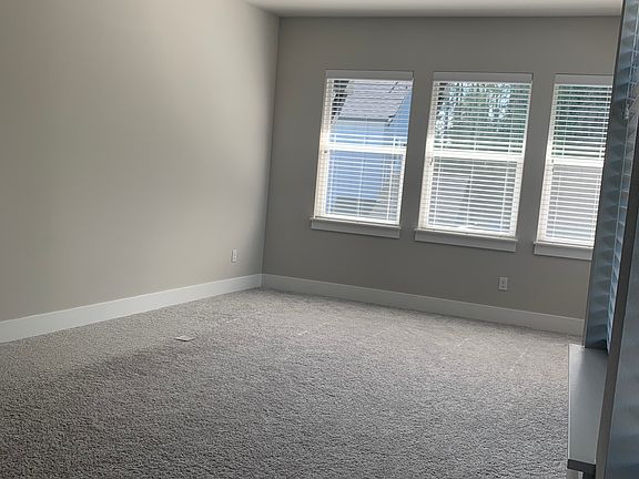 4th image of 1454 244th Pl NE