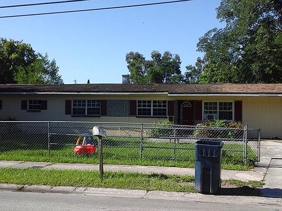 2nd image of 1507 E 109th Ave