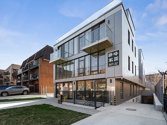 2nd image of 147-12 Roosevelt Ave #2B