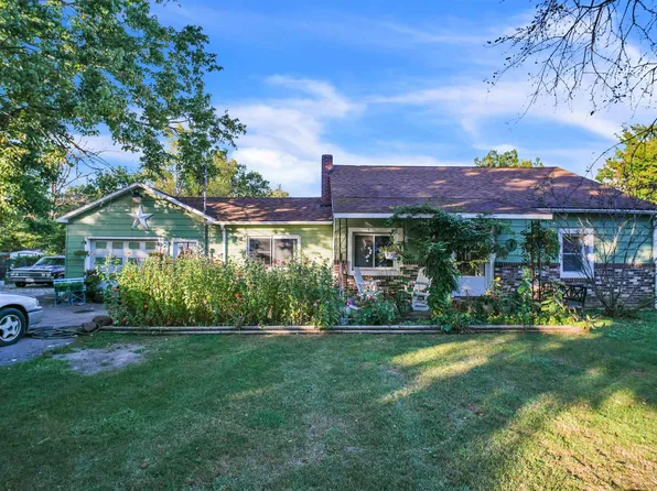 2035 James Ave, Owosso, MI 48867