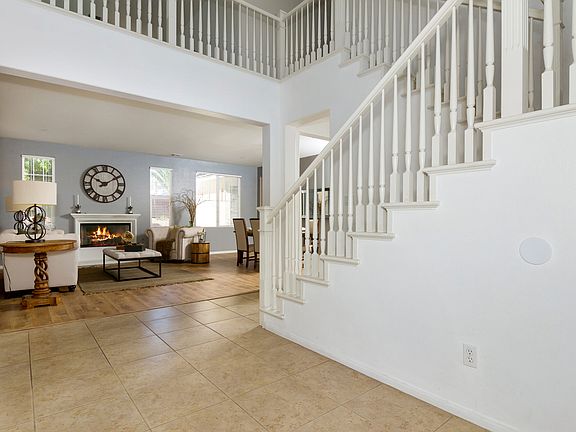 5th image of 3038 Burnet Dr