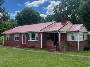 397 Epsons Rd, Long Island, VA 24569