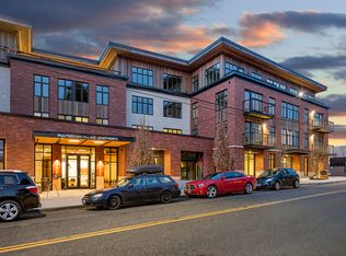 Multnomah Village Apartments, Portland, OR 97219