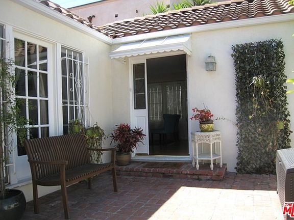 4th image of 1138 S Crest Dr