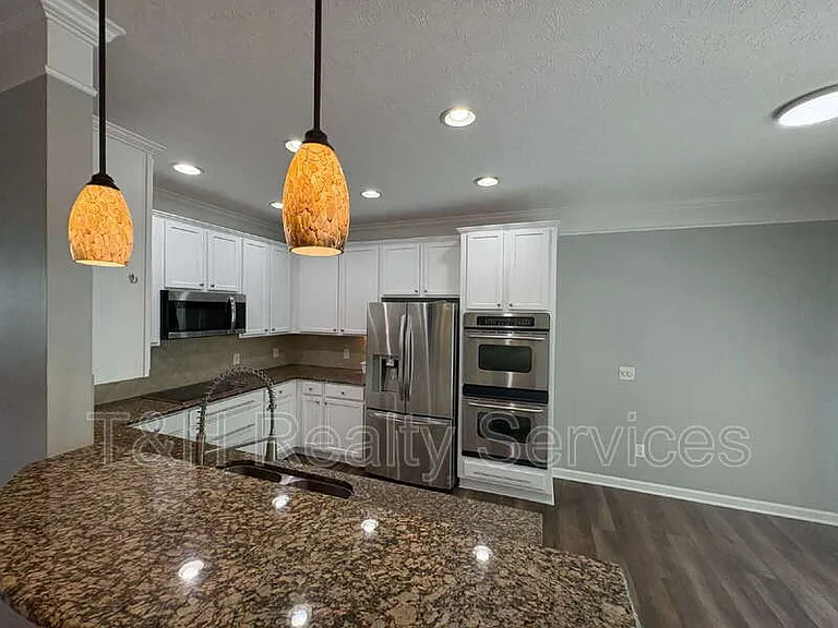 9059 Rider Dr — Photo 11