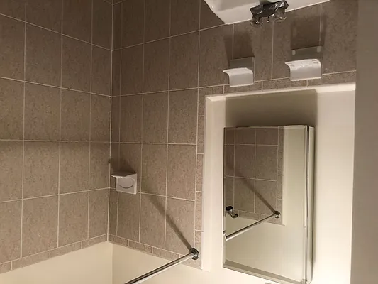 Rented by Melissa Conanan, LREB | media 11