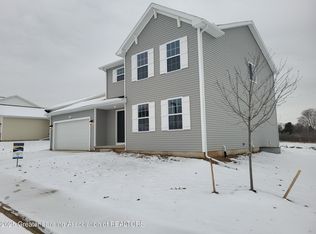 600 Muirfield Dr, Eaton Rapids, MI 48827