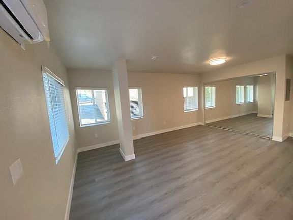 5th image of 1810 Hardison Pl #12