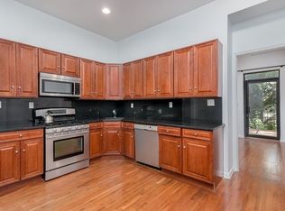 239 W 132nd St #1, New York, NY 10027