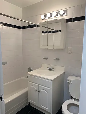 Rented by UES Management | media 5