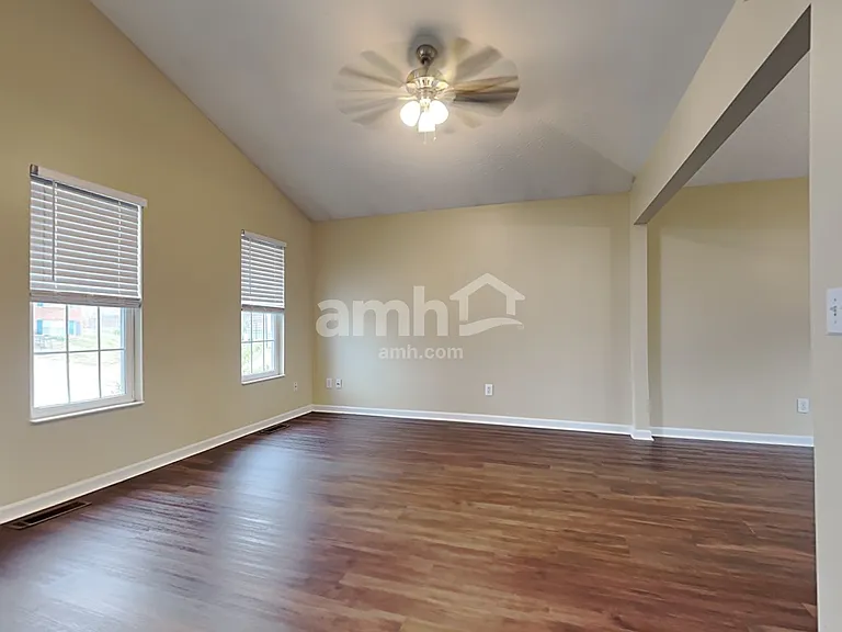 2223 Fedders Ct — Photo 8