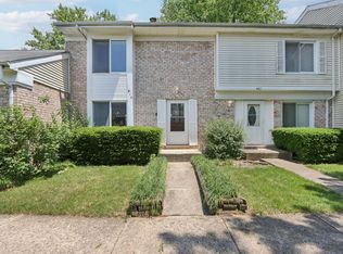 419 Colony Ct, Bolingbrook, IL 60440