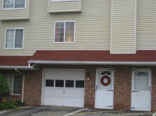 112 Pierpont Rd APT 4, Waterbury, CT 06705