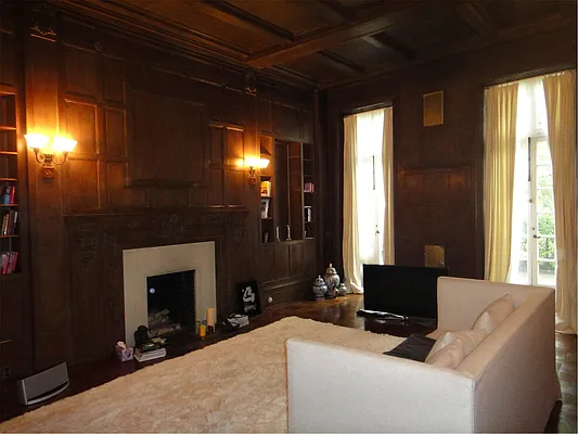 Rented by Douglas Elliman | media 2