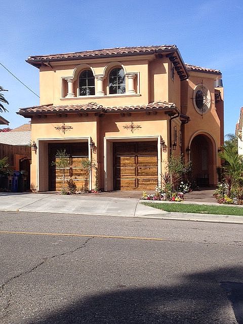 1st image of 103 N Lucia Ave