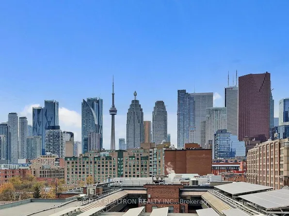 135 Lower Sherbourne St, Toronto, ON