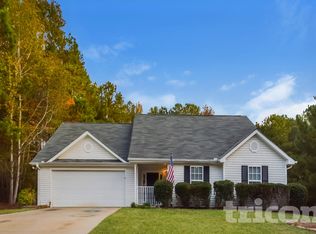 25 Dews Trl, Covington, GA 30014