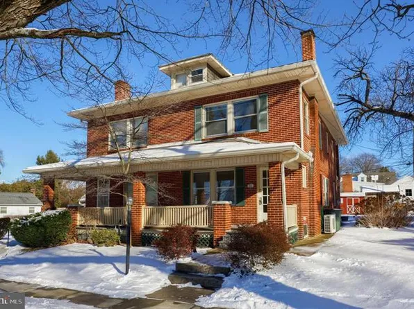 215 Pinehurst Rd #1, York, PA 17402